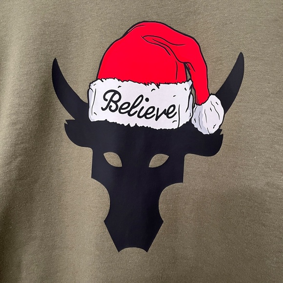 Under Armour Project Rock Red One Believe Santa Bull Sweatshirt Men’s 2XL - Picture 5 of 13